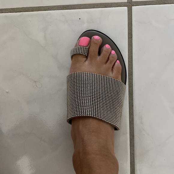 Vince Camuto sandals size 6 - Picture 6 of 6